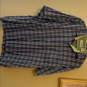 Short sleeve button down